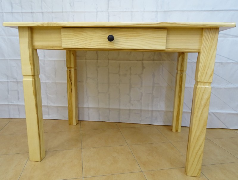 Stół z szuflada jesion naturalny.