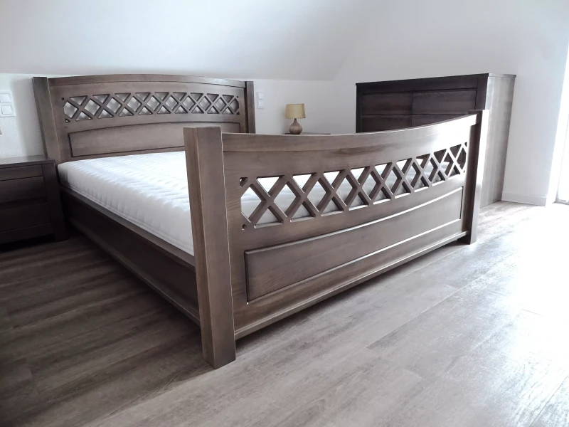 Łóżko jesion kolor popiel bn022