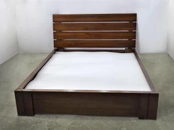 Łóżko Artur wysokie nowoczesne wysokie wezgłowie 