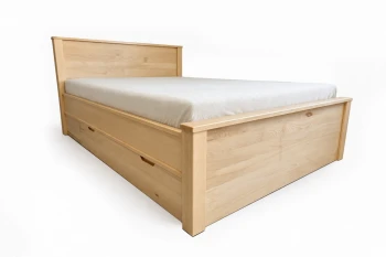 Zestaw do sypialni łóżko z dwiema szufladami buk naturalny lakier 140 x 200 + 2 nakastliki otwarte 