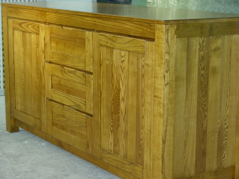 Komoda ramowa drewno jesionowe kolor brunat 2205.