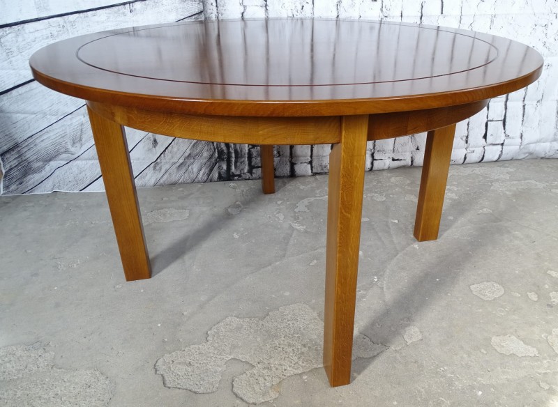 Stół drewno dębowe koło promień 130 cm wys 74 cm, kolor brunat 2225.