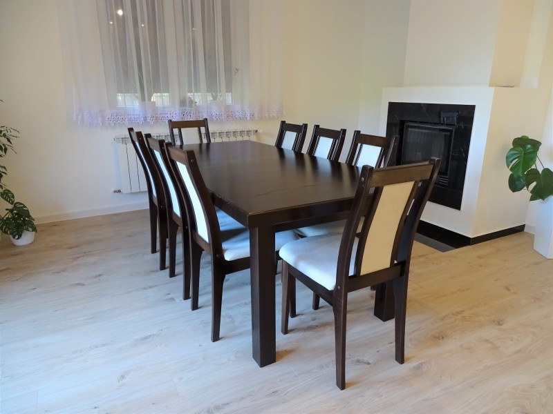 Zestaw mebli stół rozkładany 180 x 90 h 74 i 8 krzeseł Anna