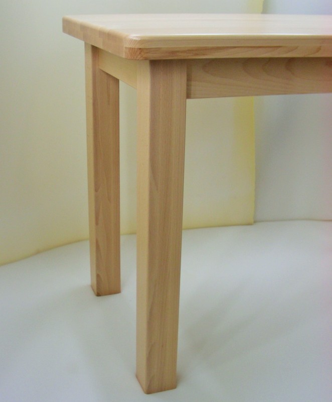 Stół 100 x 60 drewno bukowe kolor lakier naturalny.